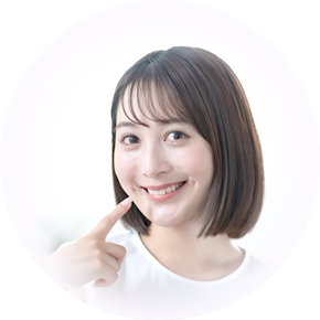 笑顔の女性